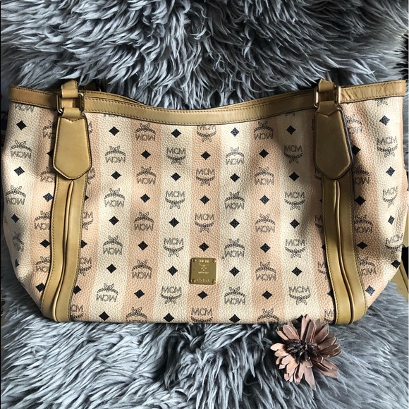 MCM 2 ways tote bag - Picture 3 of 8